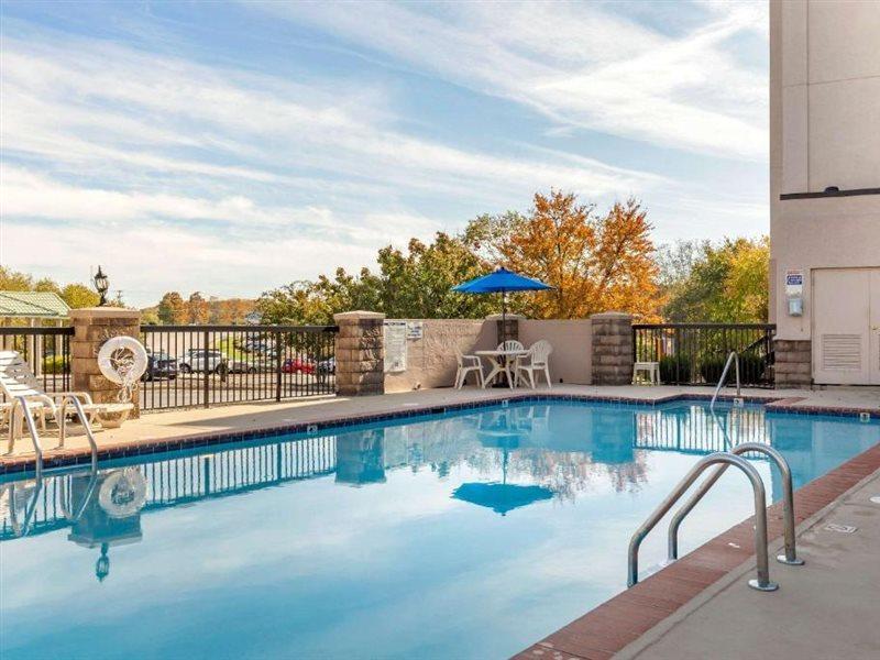 Comfort Inn Greensboro - Kernersville Exteriör bild