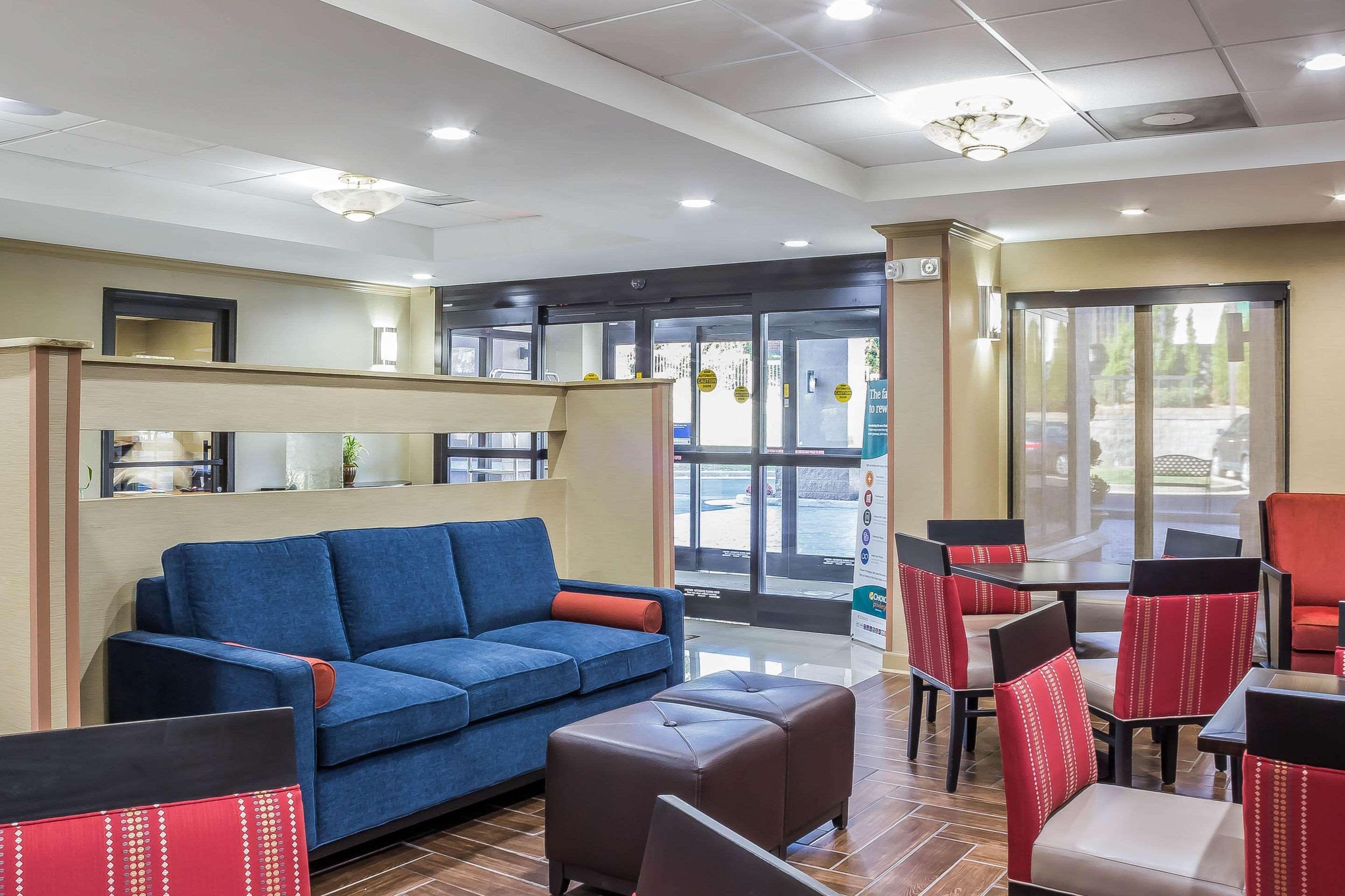 Comfort Inn Greensboro - Kernersville Exteriör bild