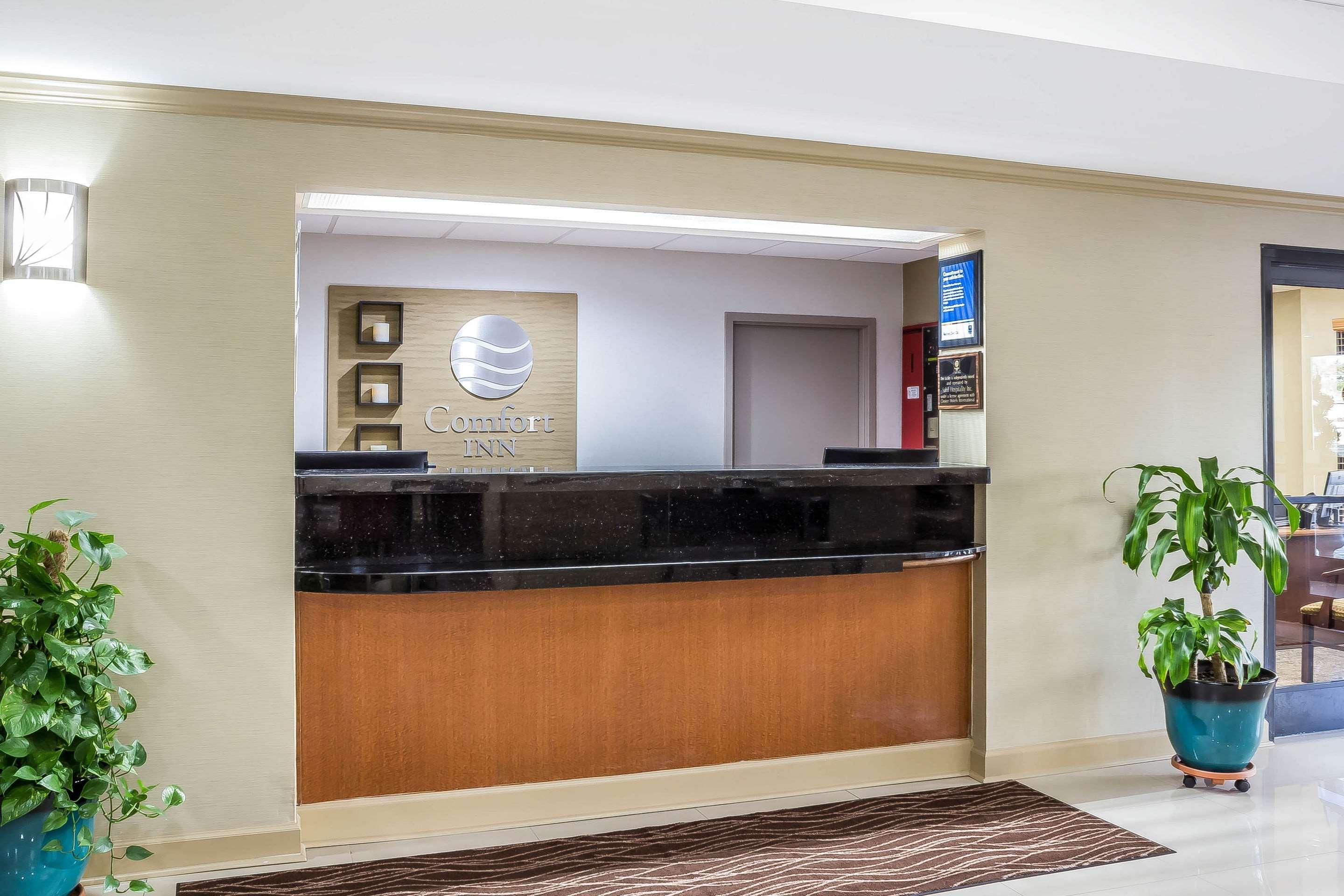 Comfort Inn Greensboro - Kernersville Exteriör bild