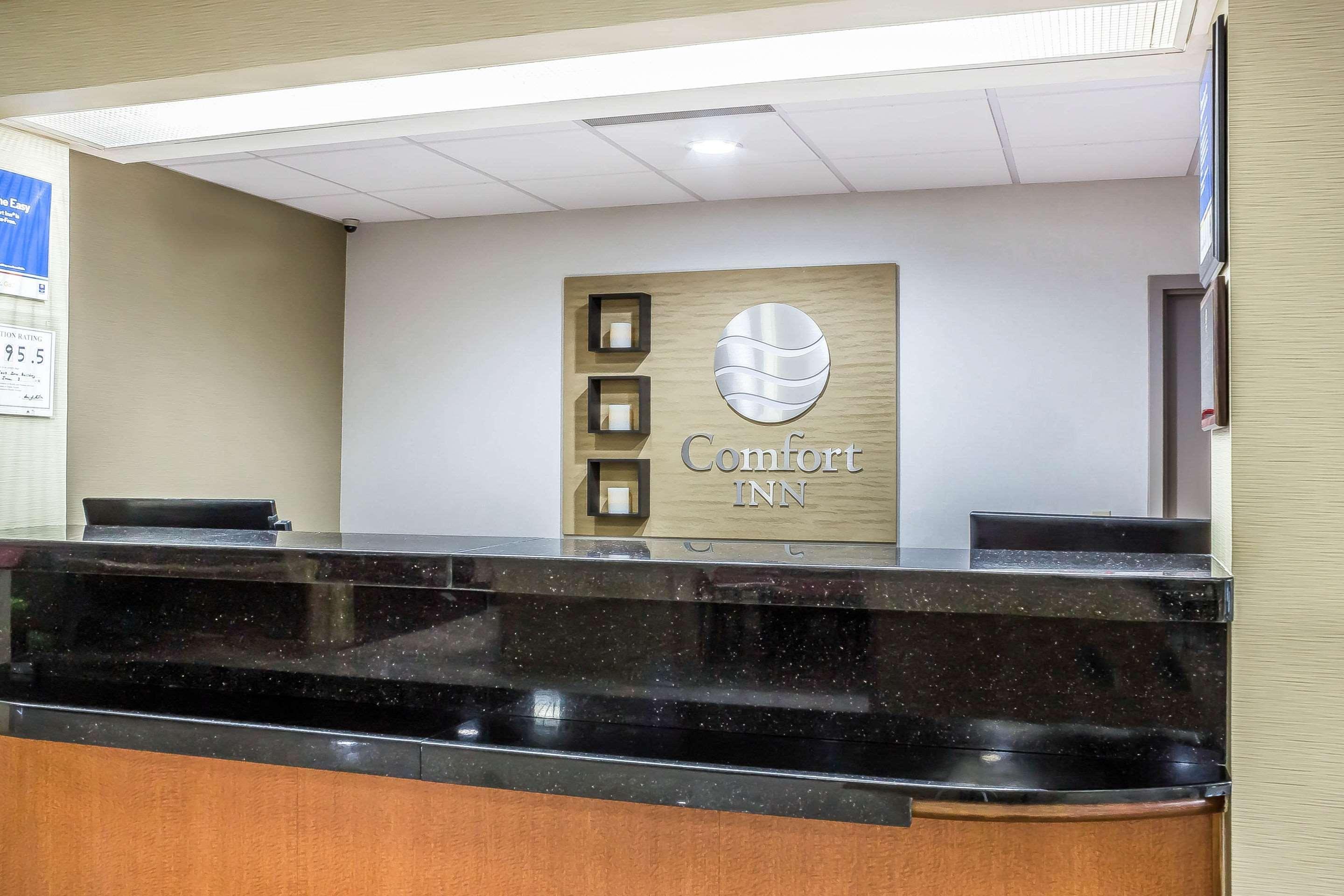 Comfort Inn Greensboro - Kernersville Exteriör bild